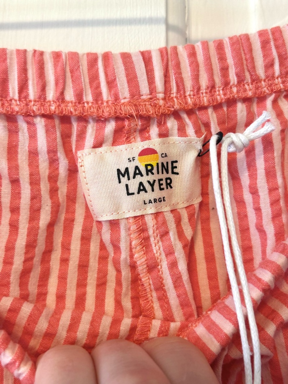 NWT Marine Layer Seersucker Wide Leg Pants in Hibiscus/Sand Strip size Large - Picture 5 of 11